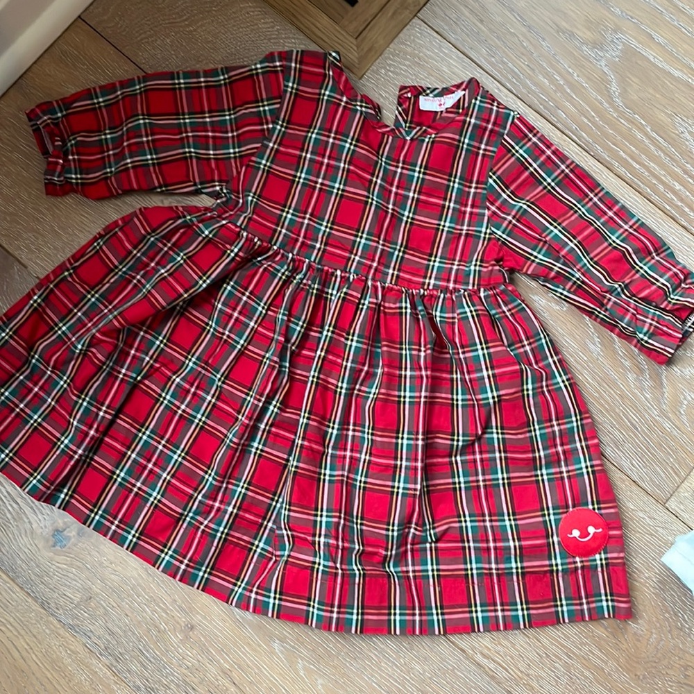 Smiling button plaid dress size 2T but runs small.